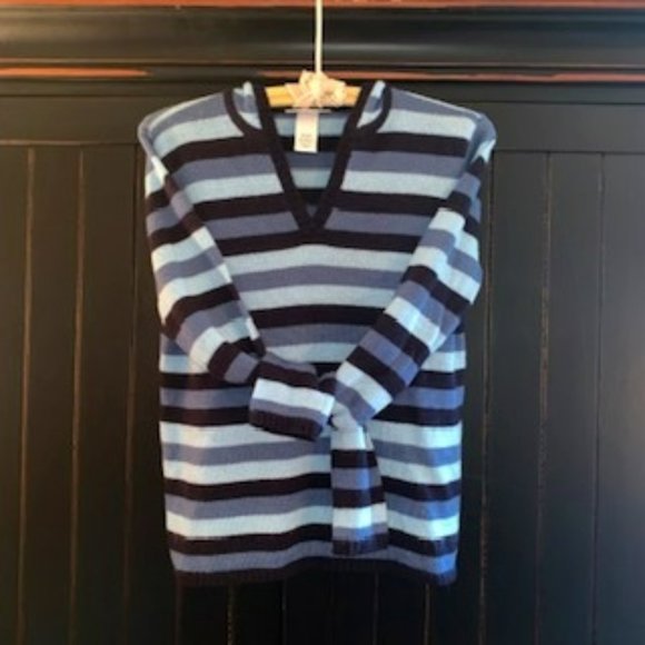 Striped Hoodie Sweater - Picture 2 of 12